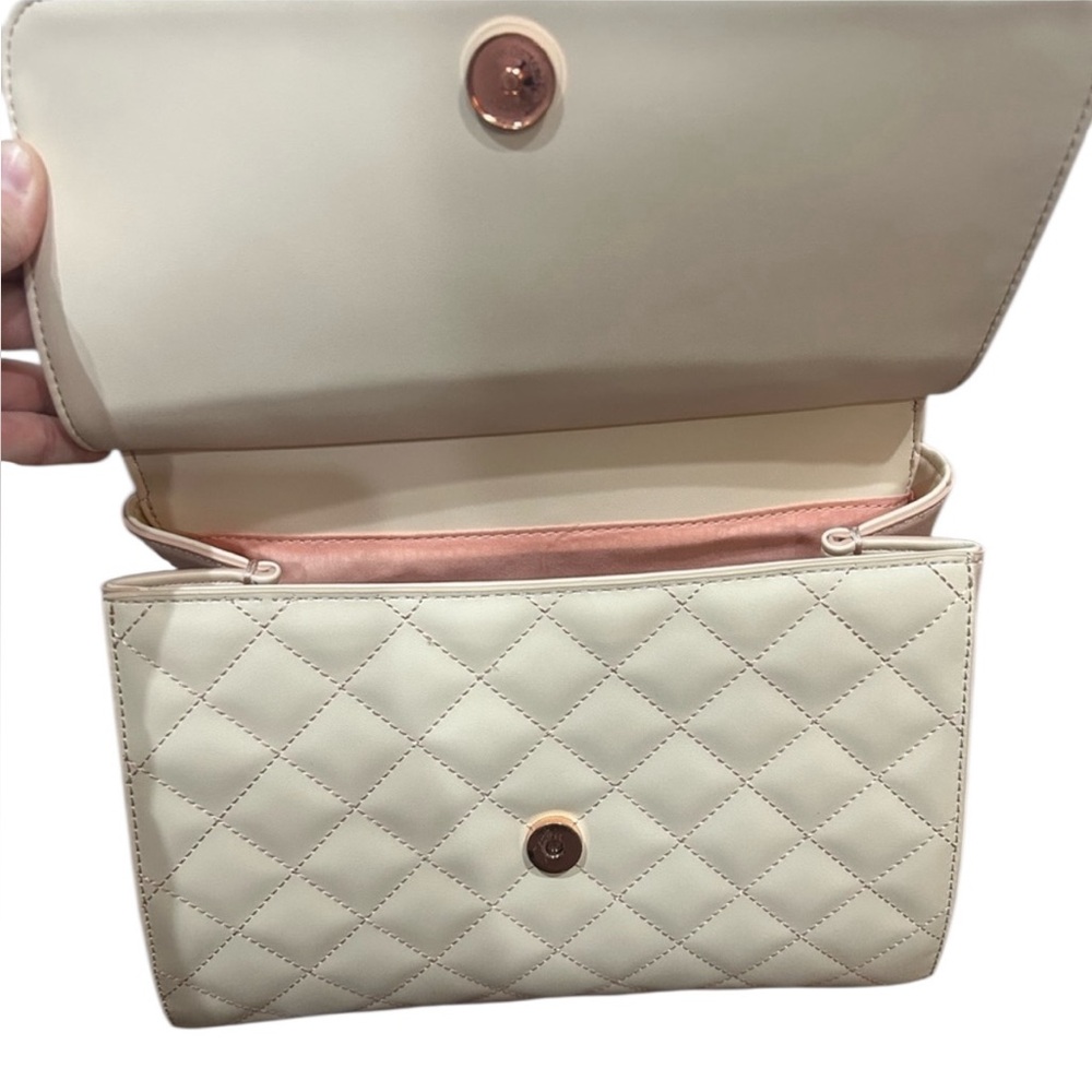 Loungefly Disney Ariel Cream Quilted Shoulder Bag with Rose Gold Accents - Picture 5 of 9